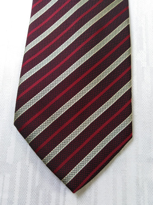 UNGARO 100% SILK TIE SETA CRAVATTA NECKTIE MADE IN ITALIA CLASSIC