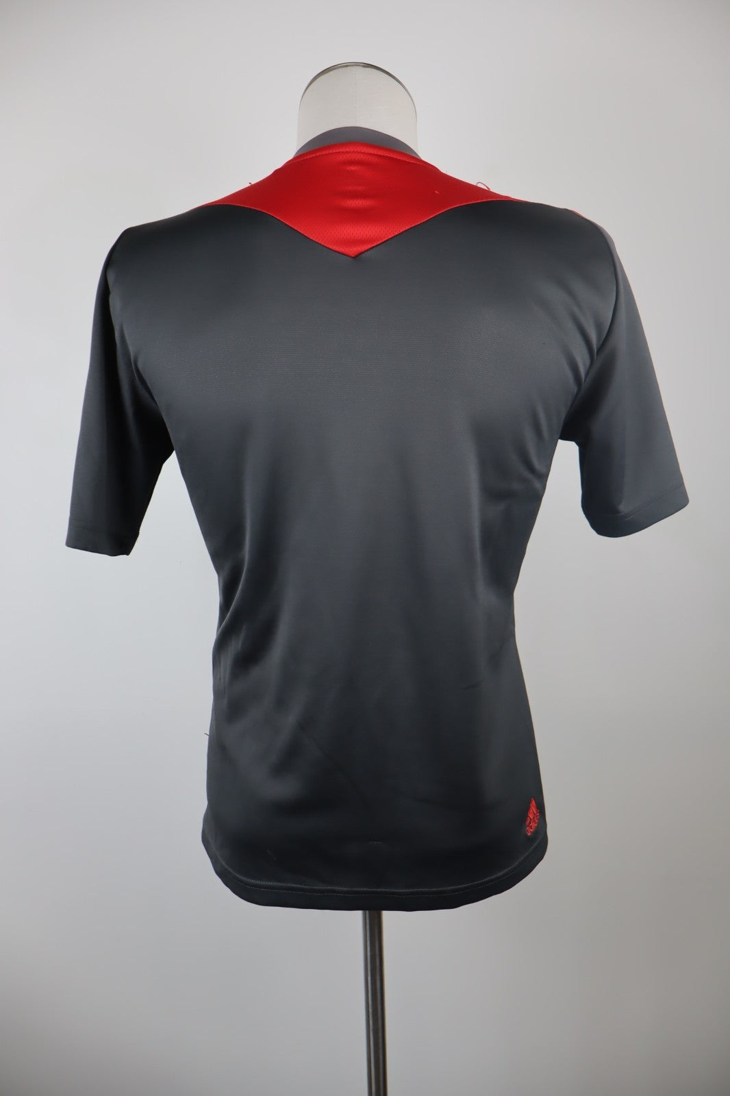 ADIDAS MILAN MAGLIA CALCIO UOMO Tg 4 SOCCER JERSEY VINTAGE CHAMPIONS LEAGUE