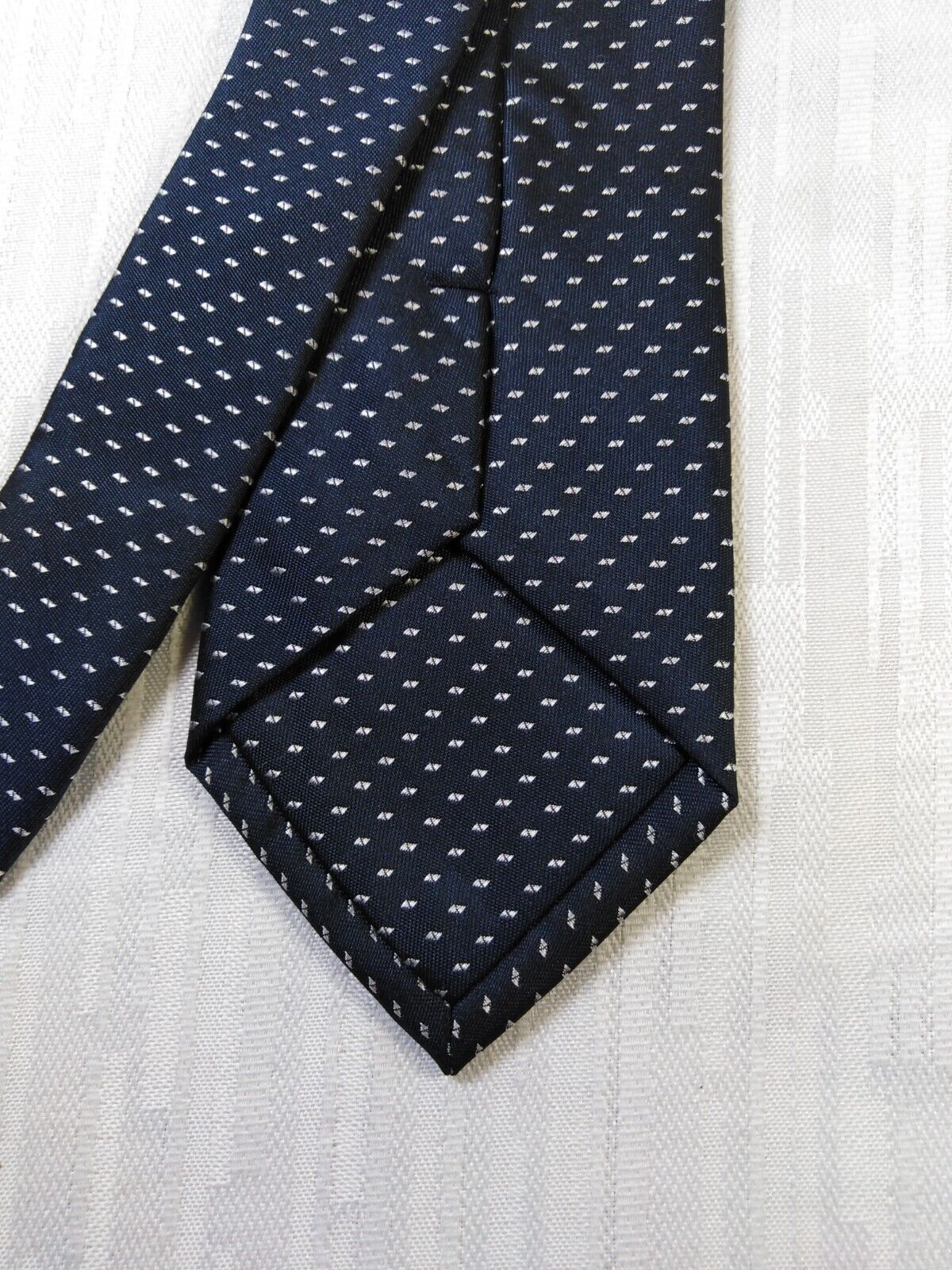 LUCIO LAMBERTI 100%  SILK TIE SETA CRAVATTA SELF TIPPED NECKTIE MADE ITALY