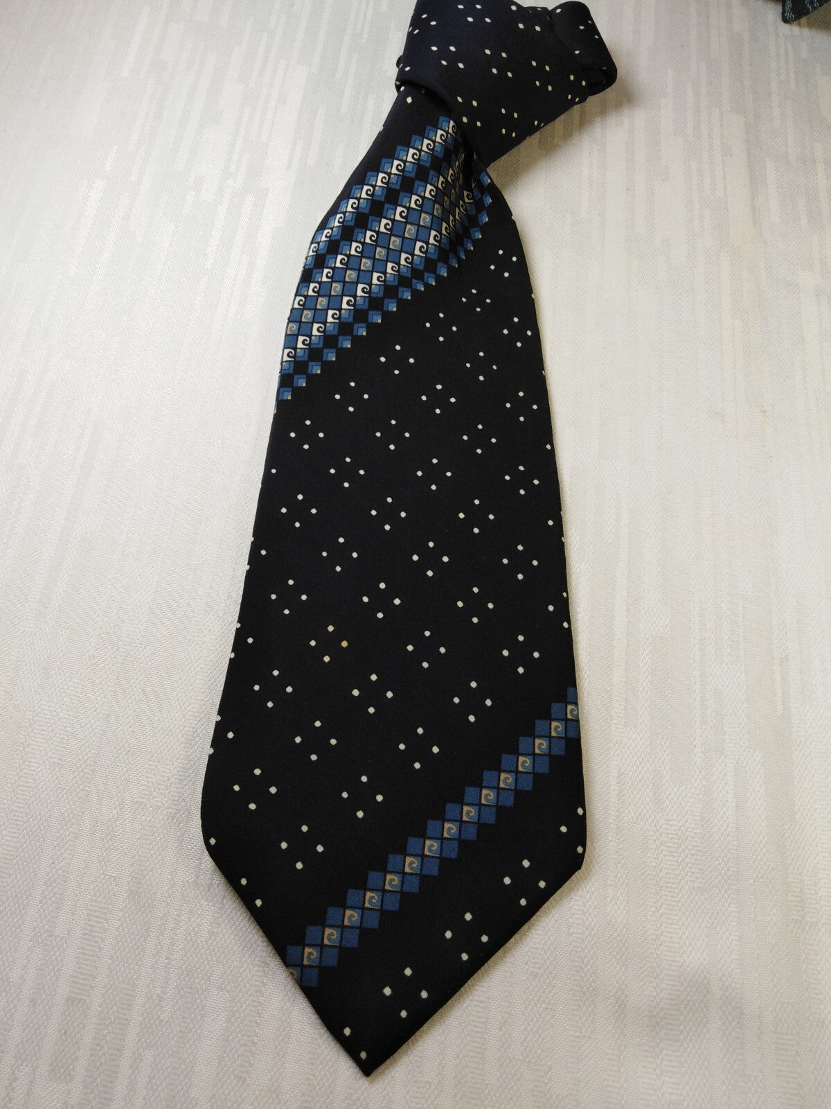 PIERRE CARDIN 100% SILK TIE SETA CRAVATTA NECKTIE MADE IN ITALY CLASSIC