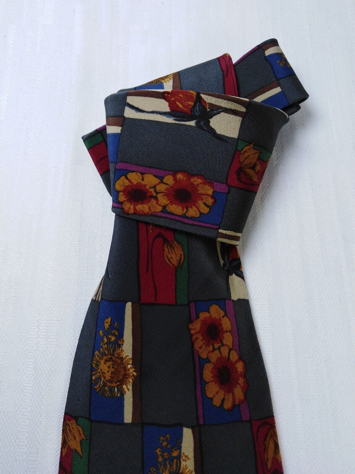 UNGARO PARIS SILK TIE SETA CRAVATTA NECKTIE MADE IN ITALY VINTAGE