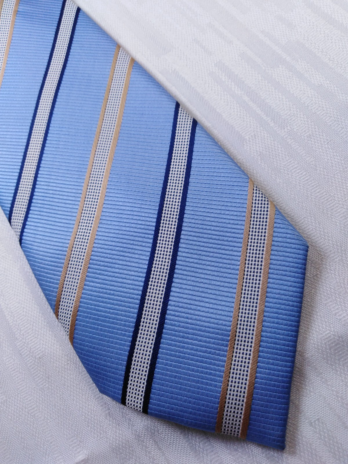 ANDREA CONTE 100% SETA SILK TIE CRAVATTA NECKTIE ITALY VINTAGE SELF TIPPED