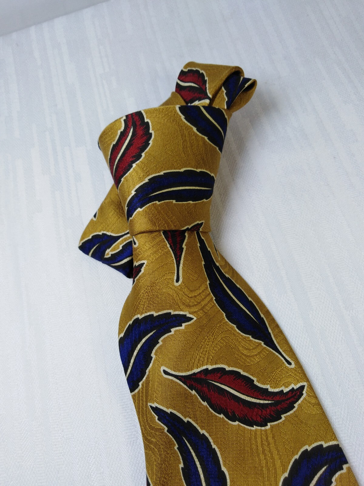GUY LAROCHE 100% SILK TIE SETA CRAVATTA NECKTIE MADE IN ITALY CLASSIC