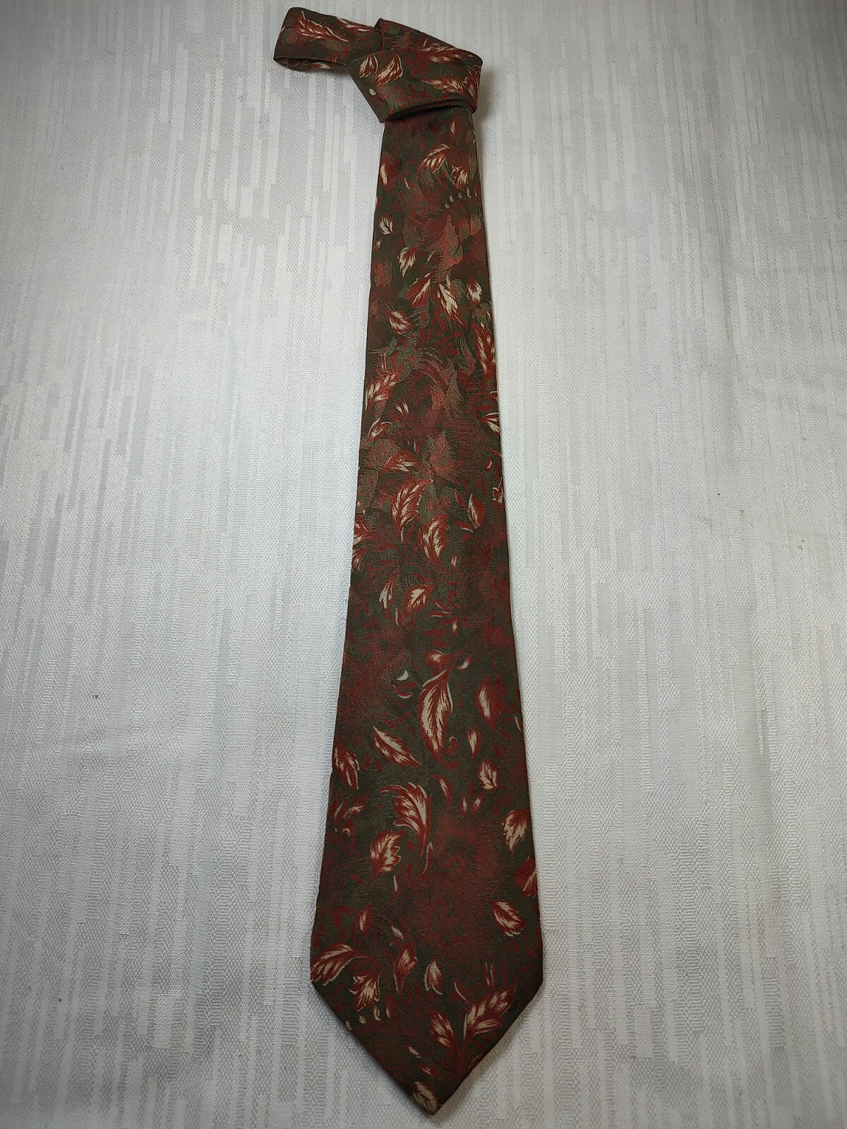TRUSSARDI 100% SILK TIE SETA CRAVATTA NECKTIE MADE IN ITALY CLASSIC
