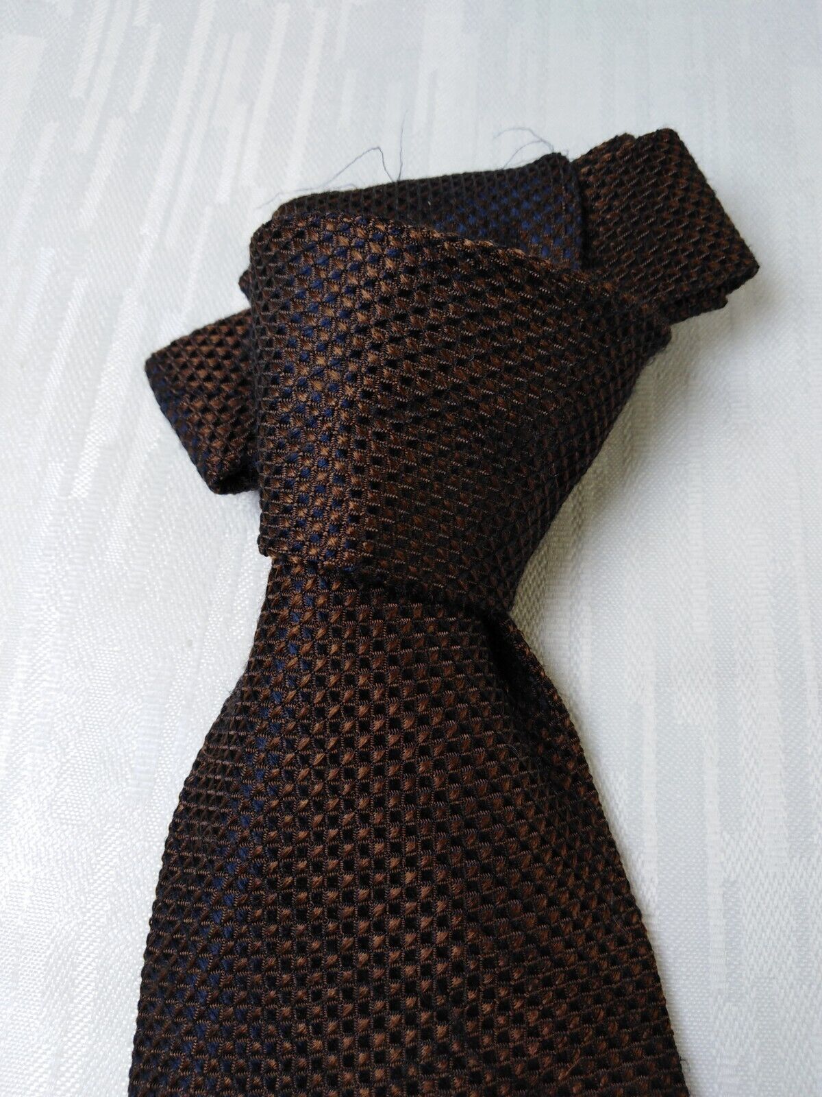 TRUSSARDI 100% SETA SILK TIE CRAVATTA NECKTIE VINTAGE CLASSIC ITALY