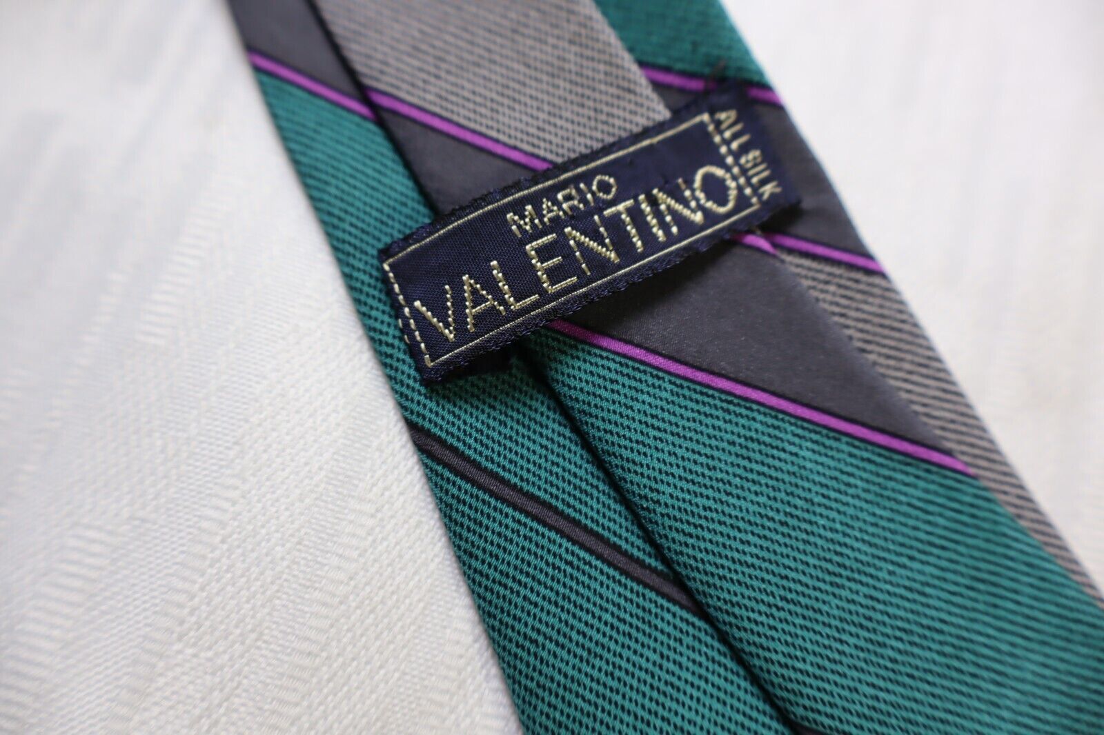 MARIO VALENTINO 100% SILK TIE SETA CRAVATTA NECKTIE MADE IN ITALY CLASSIC