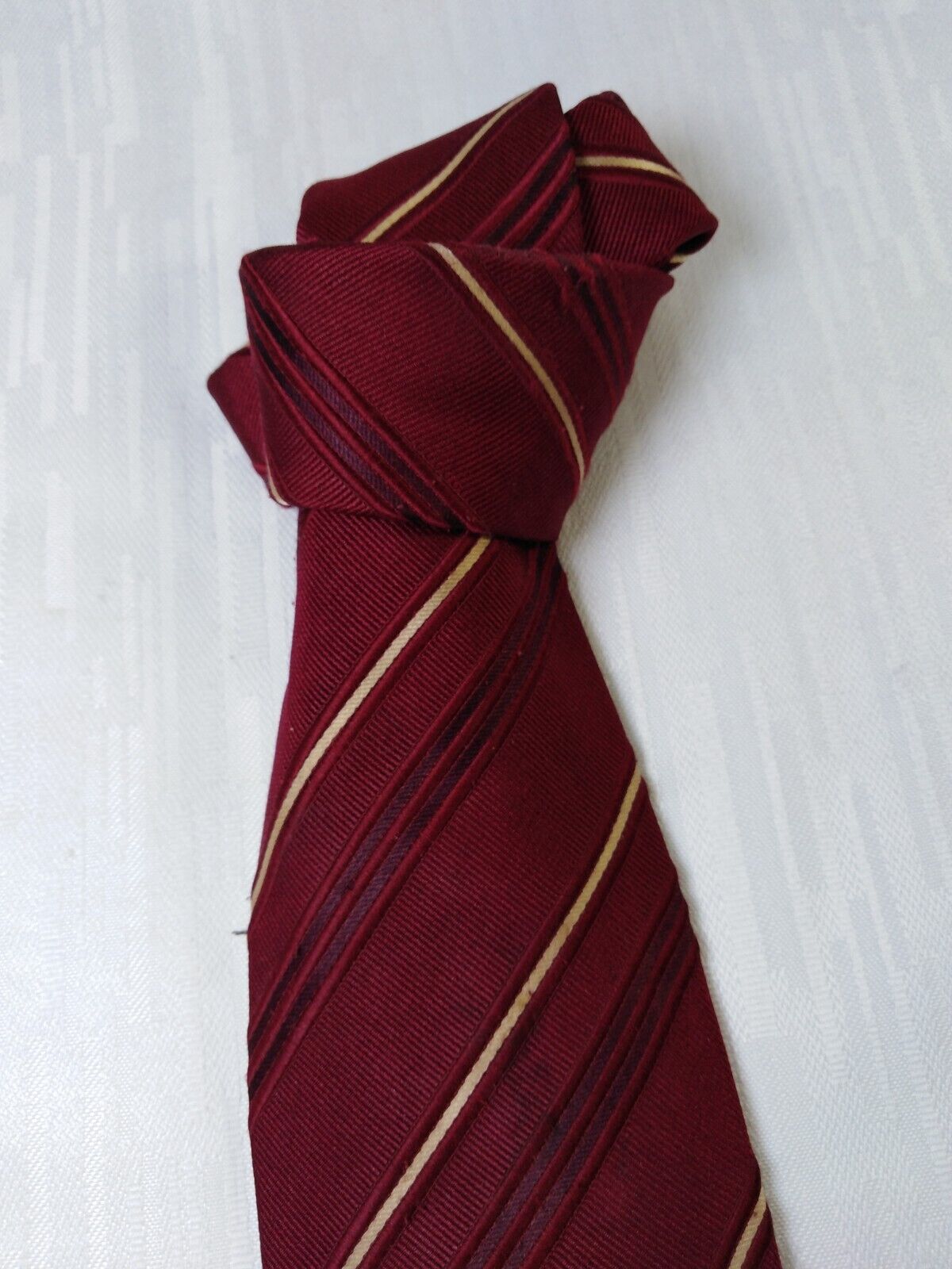 NINO SALZANO 100% SETA SILK TIE CRAVATTA NECKTIE VINTAGE CLASSIC ITALY