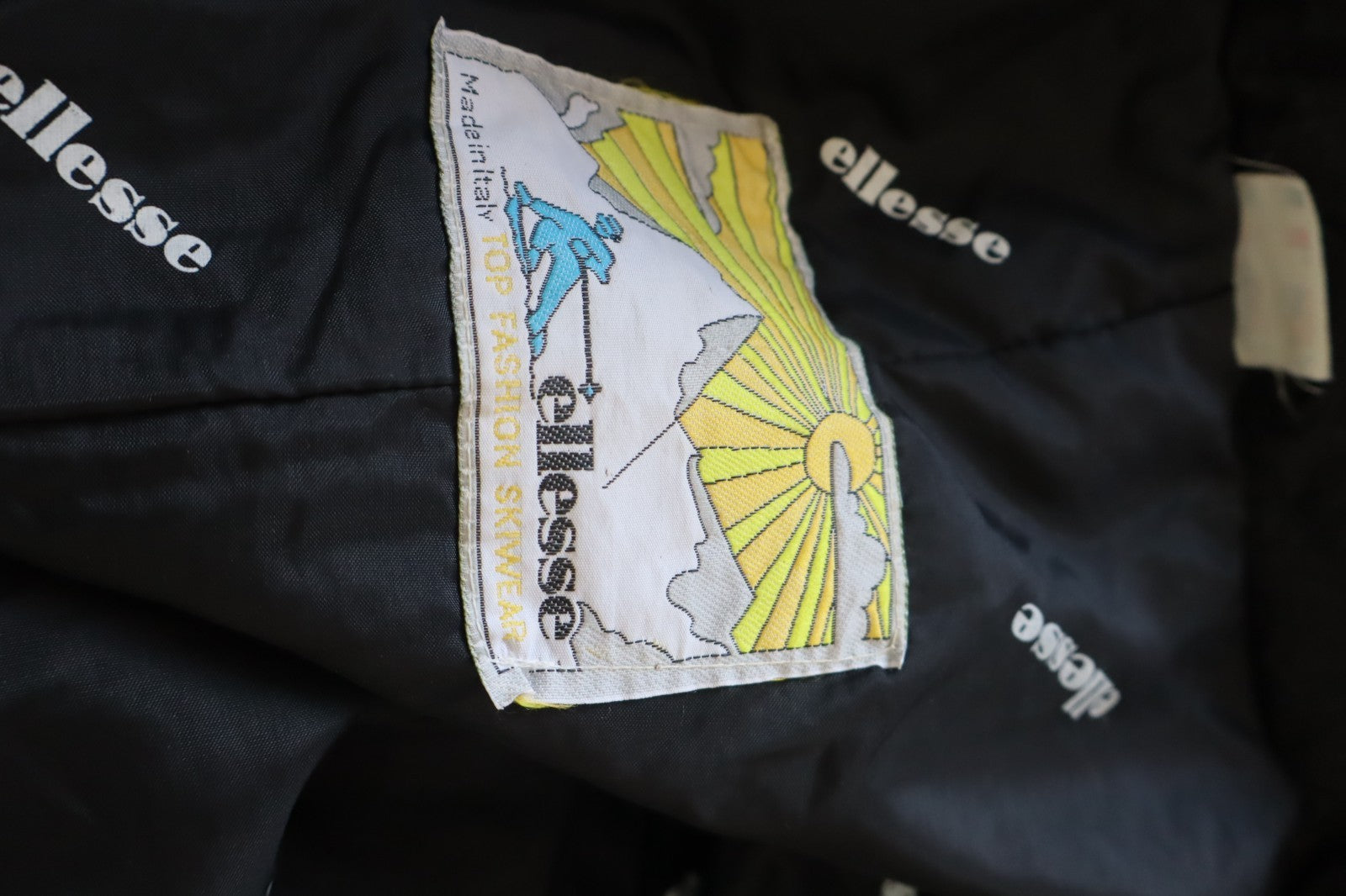 ELLESSE TUTA COMPLETA NEVE SCI Tg. 46 TRACKSUIT UOMO SPORT IMBOTTITO