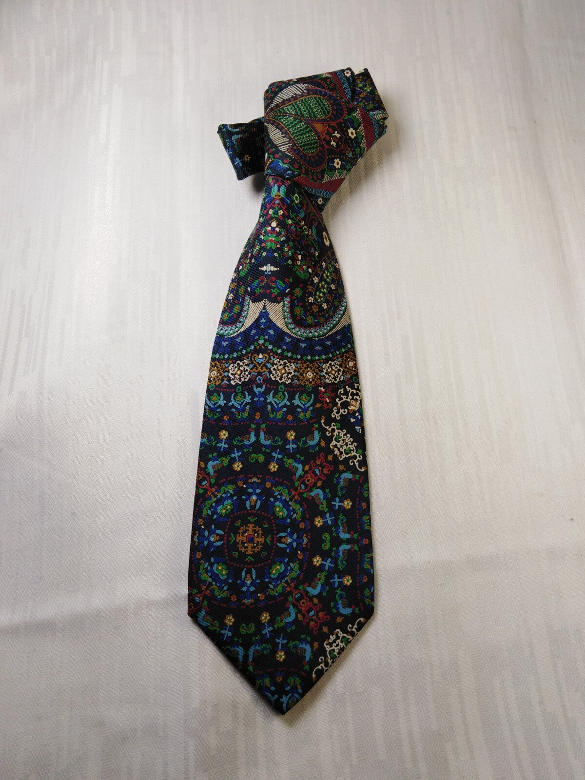TINO COSMA 100% SETA SILK TIE CRAVATTA NECKTIE ITALY VINTAGE CLASSIC