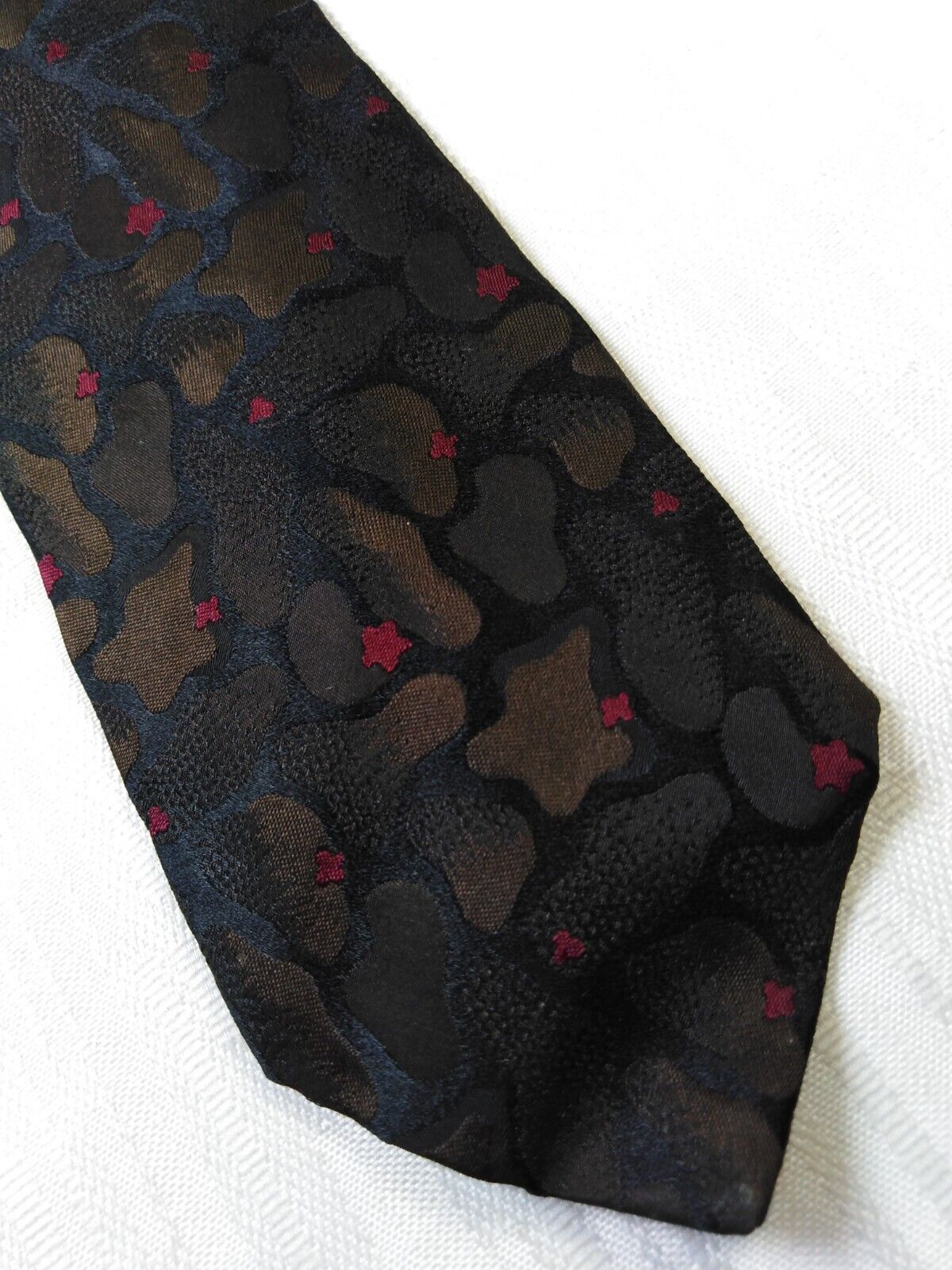EMANUEL UNGARO 100% SILK TIE SETA CRAVATTA NECKTIE ITALY VINTAGE CLASSIC