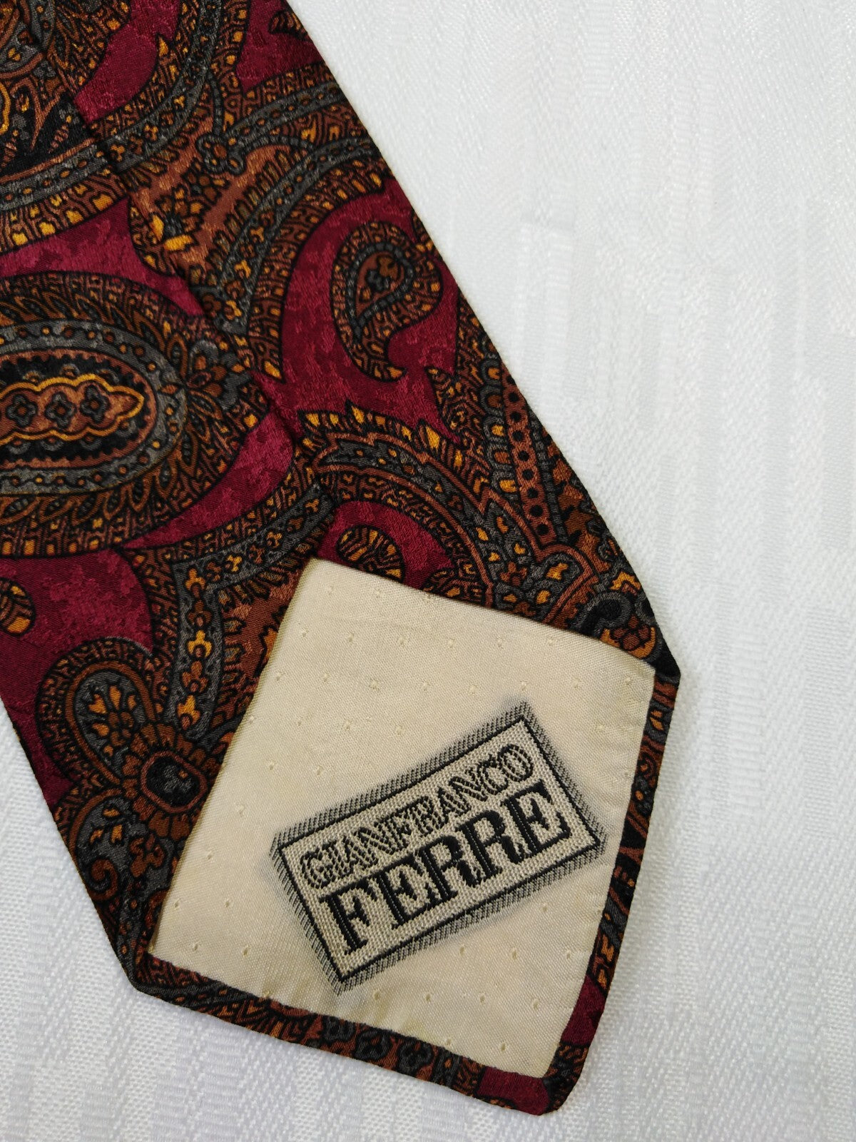GIANFRANCO FERRE' 100% SETA SILK TIE CRAVATTA NECKTIE ITALY VINTAGE CLASSIC