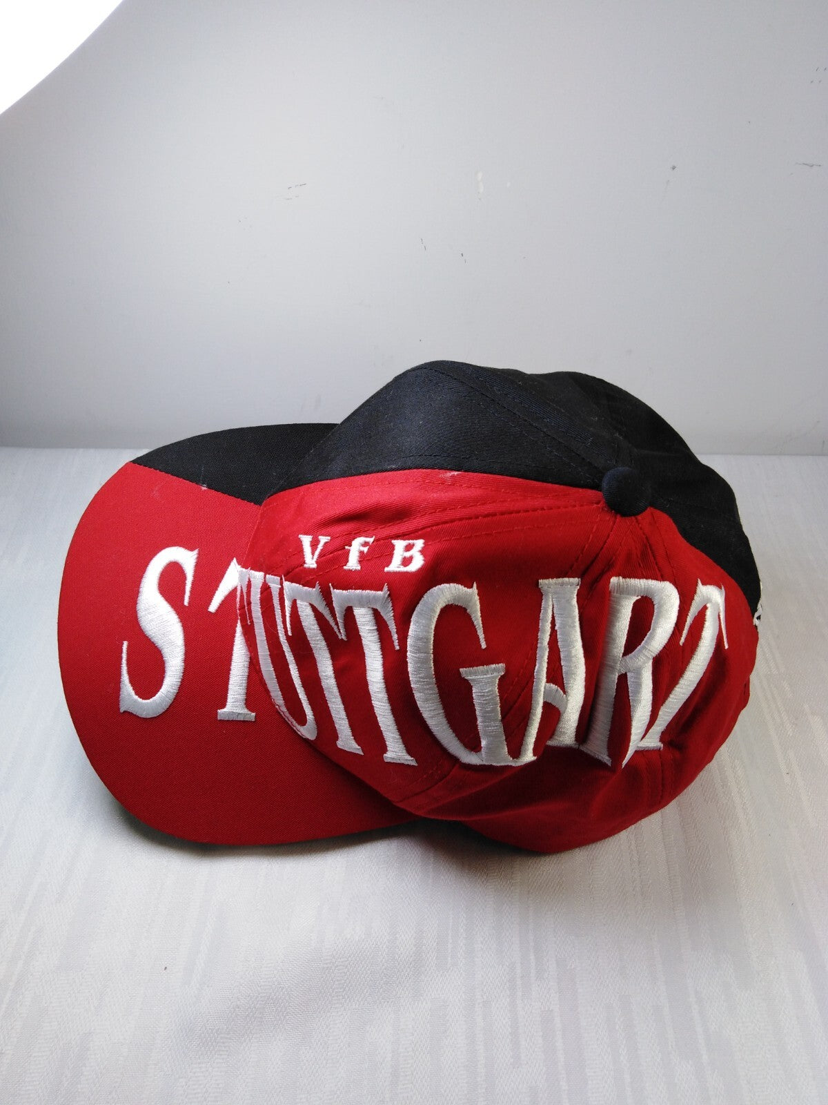 NUTMEG STUTTGART CAPPELLO TAGLIA REGOLABILE BERRETTO UOMO DONNA HAT CAP SPORT