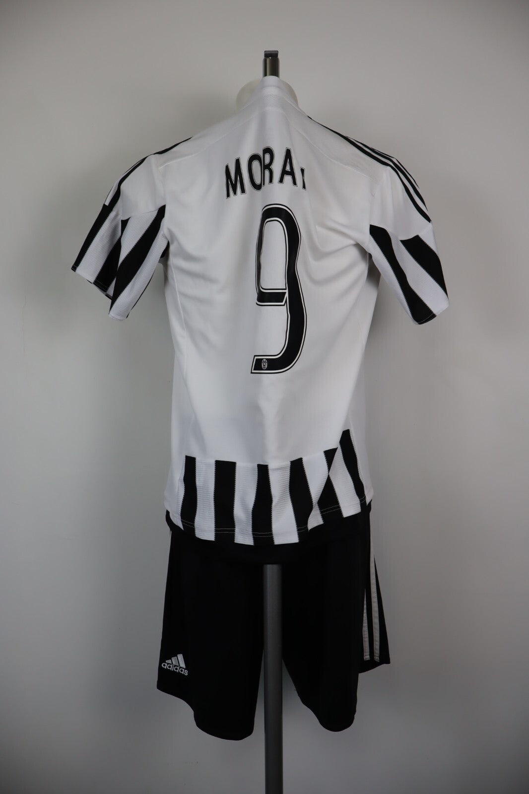 ADIDAS JUVENTUS MORATA N 9 COMPLETO CALCIO MAGLIA SHORTS UOMO XL FOOTBALL SPORT