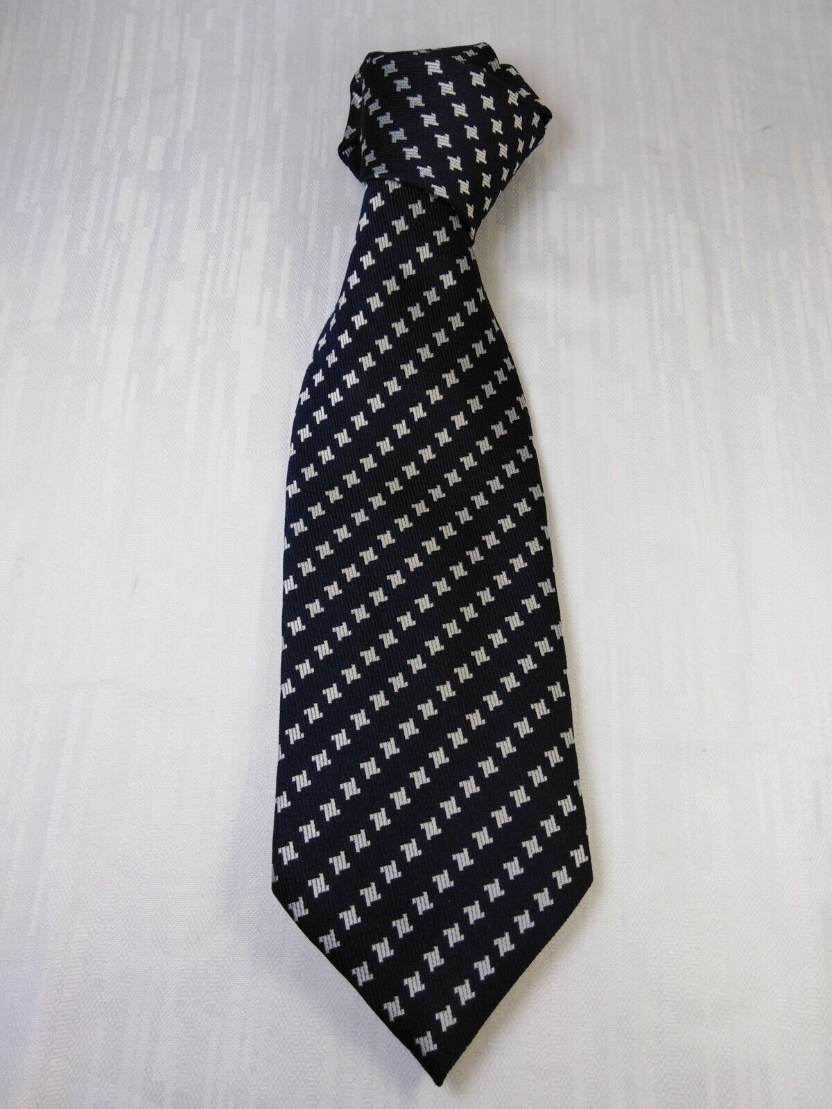 GIOVANNI DE CARO 100% SILK TIE SETA CRAVATTA NECKTIE MADE IN ITALY