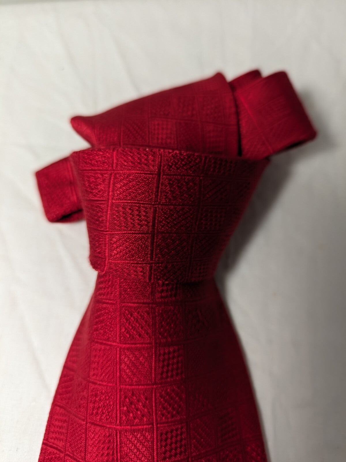 EGON VON FURSTENBERG 100% SILK TIE SETA CRAVATTA NECKTIE MADE IN ITALY
