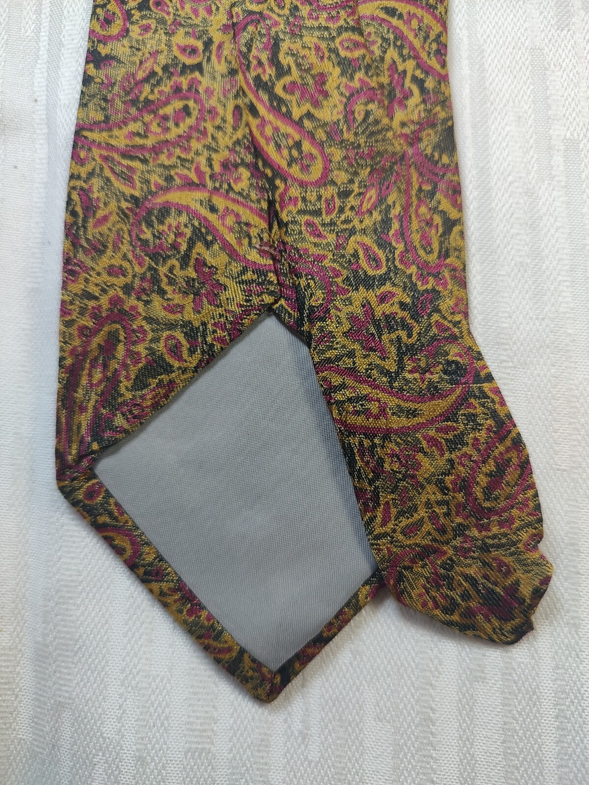 LONGCHAMP 100% SILK TIE SETA CRAVATTA NECKTIE MADE IN ITALY CLASSIC