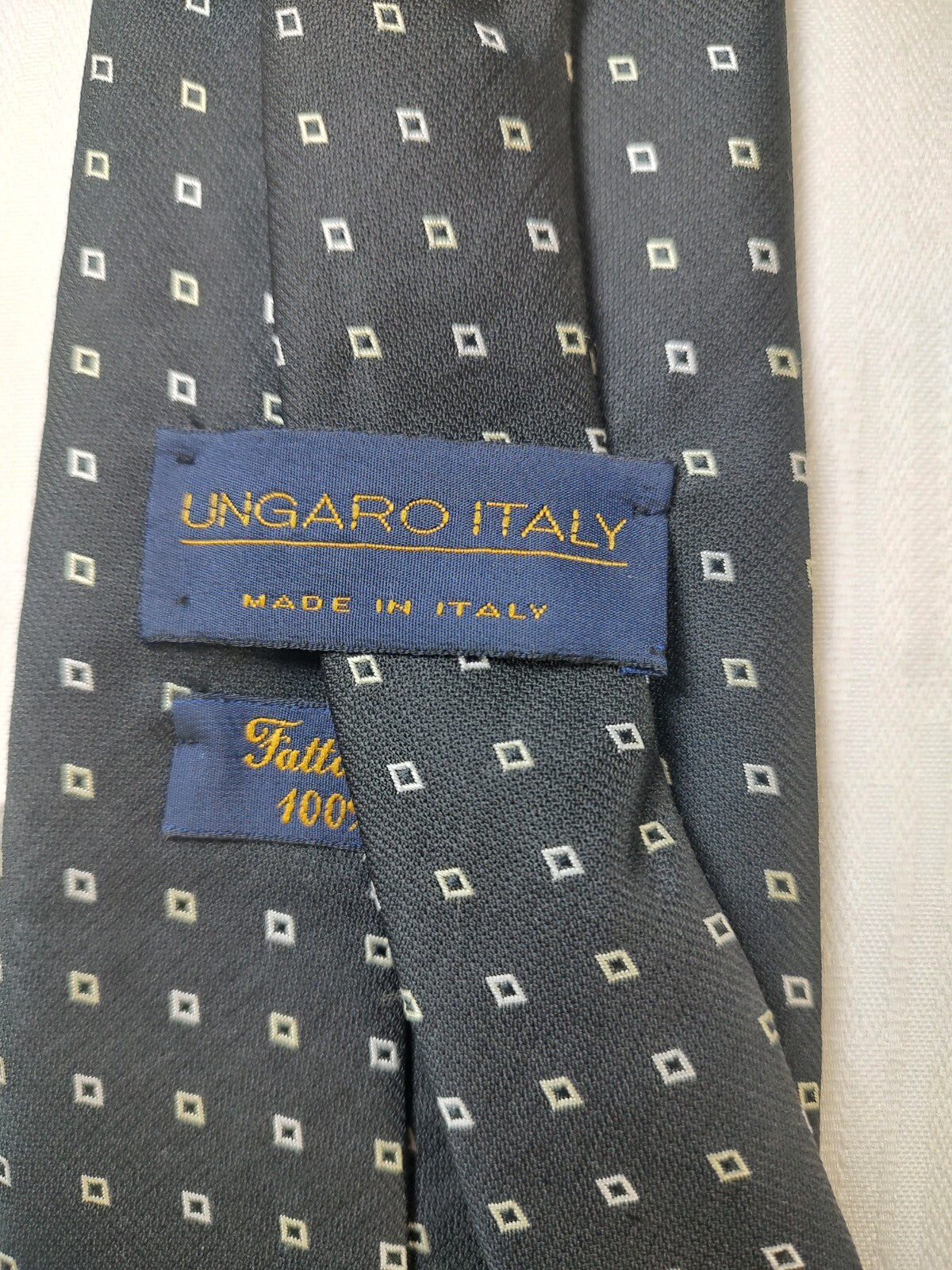 UNGARO 100% SILK TIE SETA CRAVATTA NECKTIE MADE IN ITALIA CLASSIC