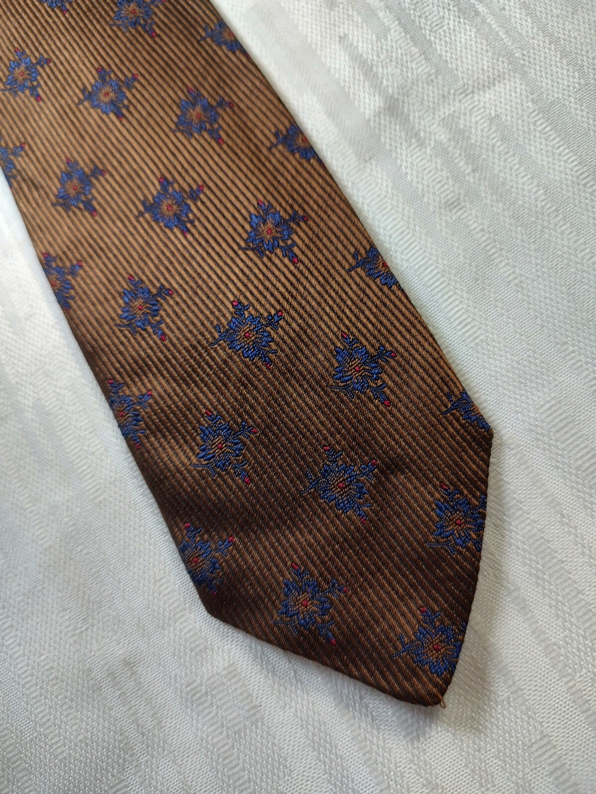 TINO COSMA 100% SILK TIE SETA CRAVATTA NECKTIE MADE IN ITALIA CLASSIC