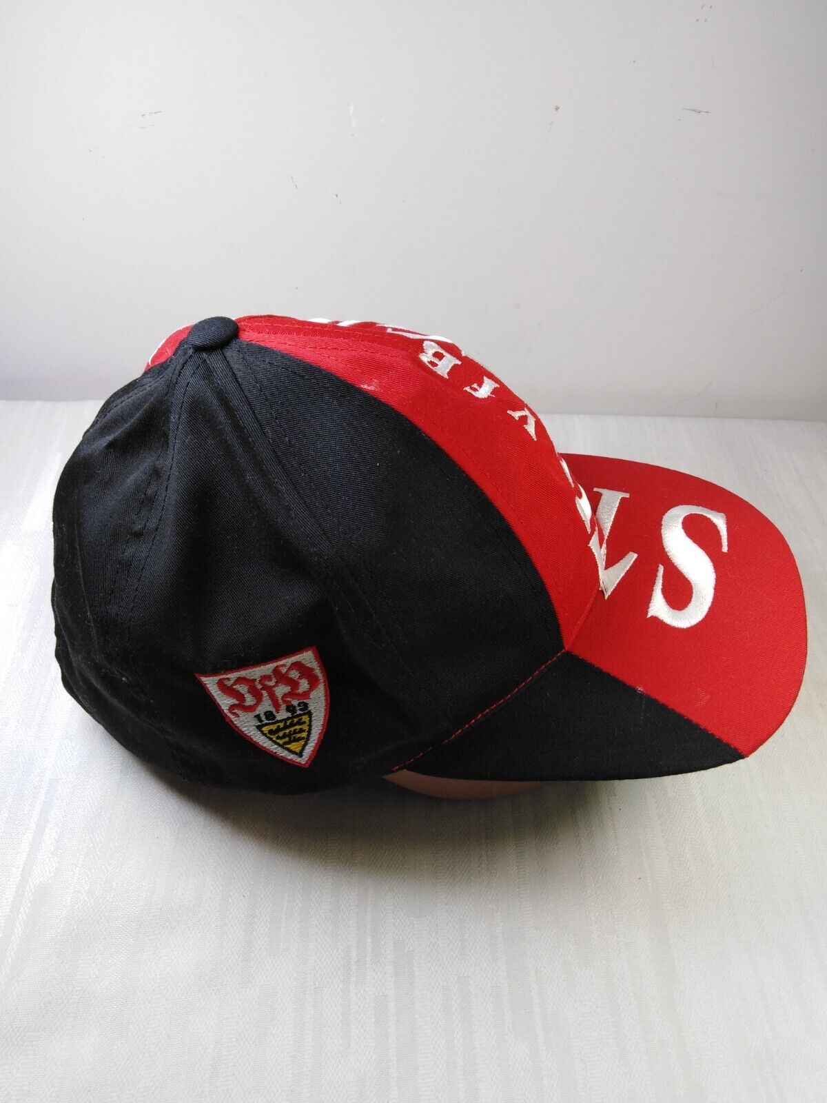 NUTMEG STUTTGART CAPPELLO TAGLIA REGOLABILE BERRETTO UOMO DONNA HAT CAP SPORT