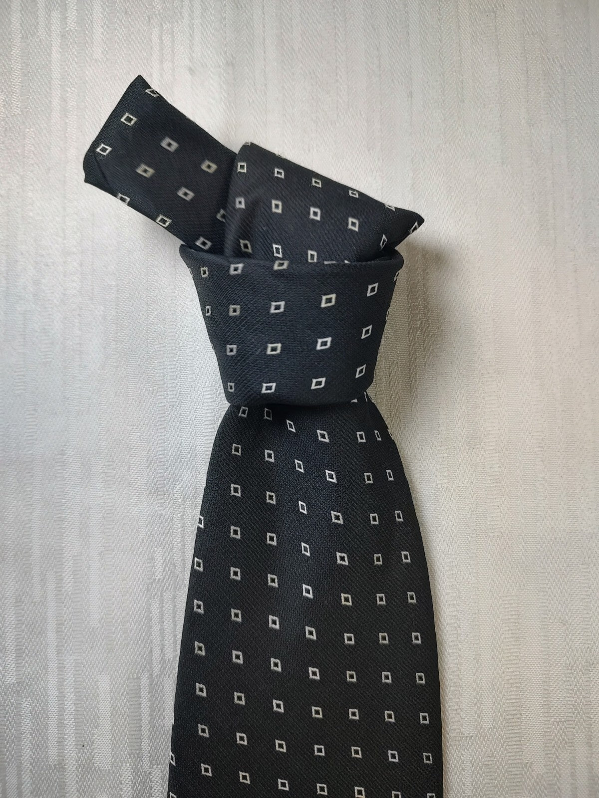 UNGARO 100% SILK TIE SETA CRAVATTA NECKTIE MADE IN ITALIA CLASSIC