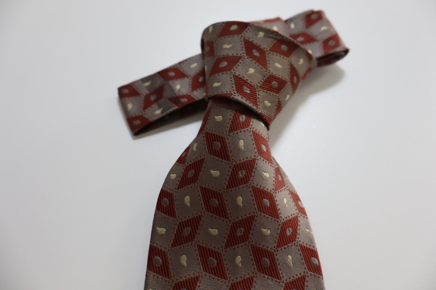 GIANFRANCO FERRE' 100% SILK TIE SETA CRAVATTA NECKTIE MADE IN ITALY CLASSIC