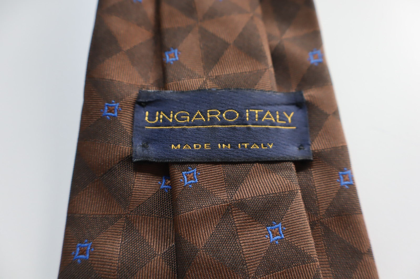 UNGARO 100% SILK TIE SETA CRAVATTA NECKTIE MADE IN ITALY CLASSIC