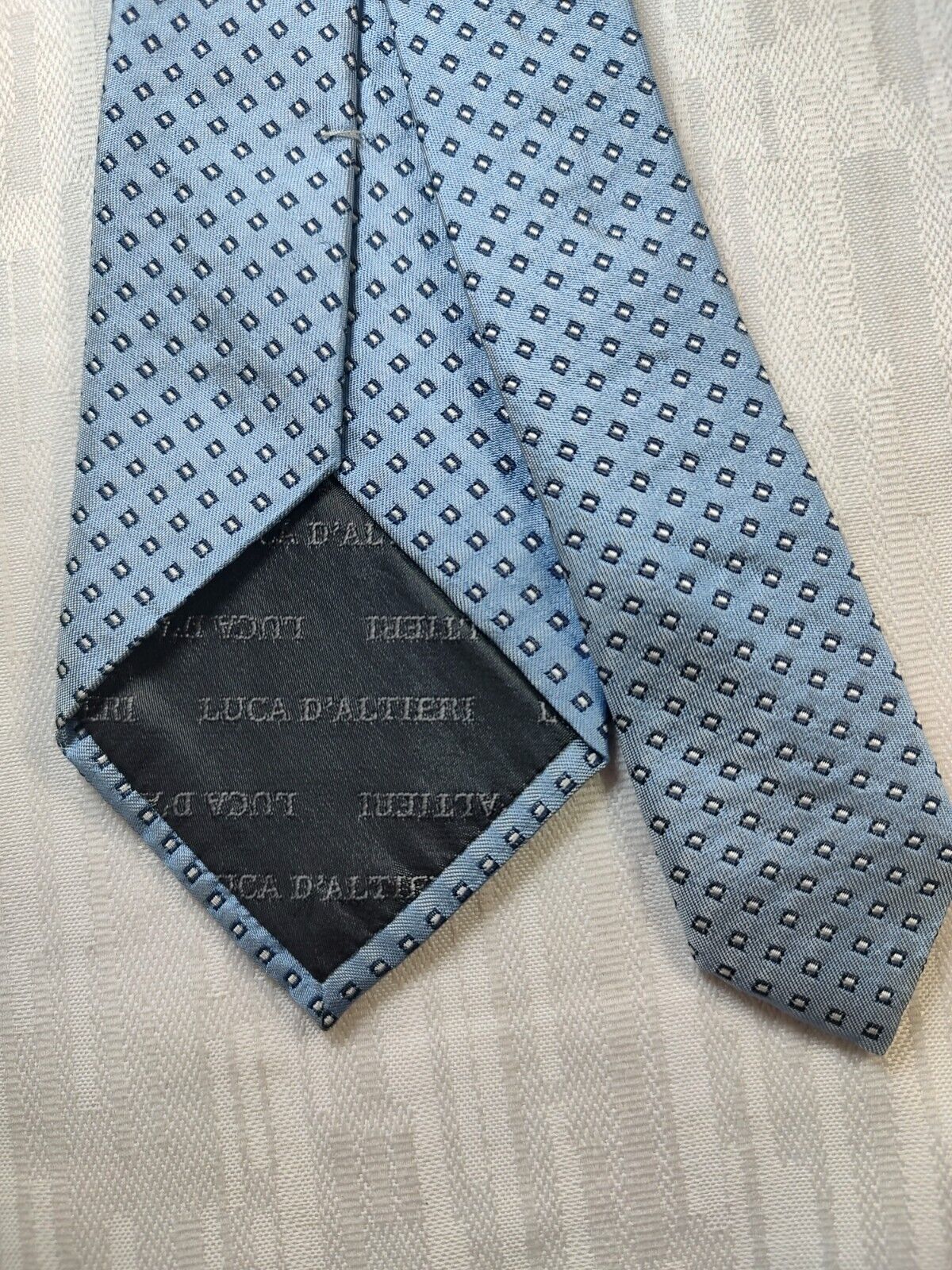 LUCA D'ALTIERI 100% SILK TIE SETA CRAVATTA NECKTIE MADE IN ITALIA CLASSIC