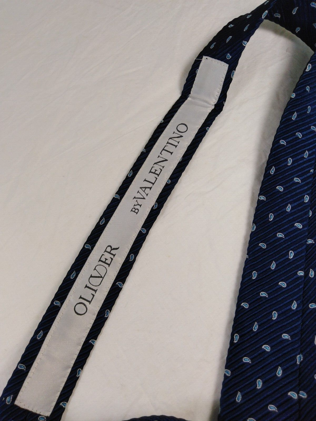 OLIVER BY VALENTINO 100%  SILK TIE SETA CRAVATTA NECKTIE MADE IN ITALY