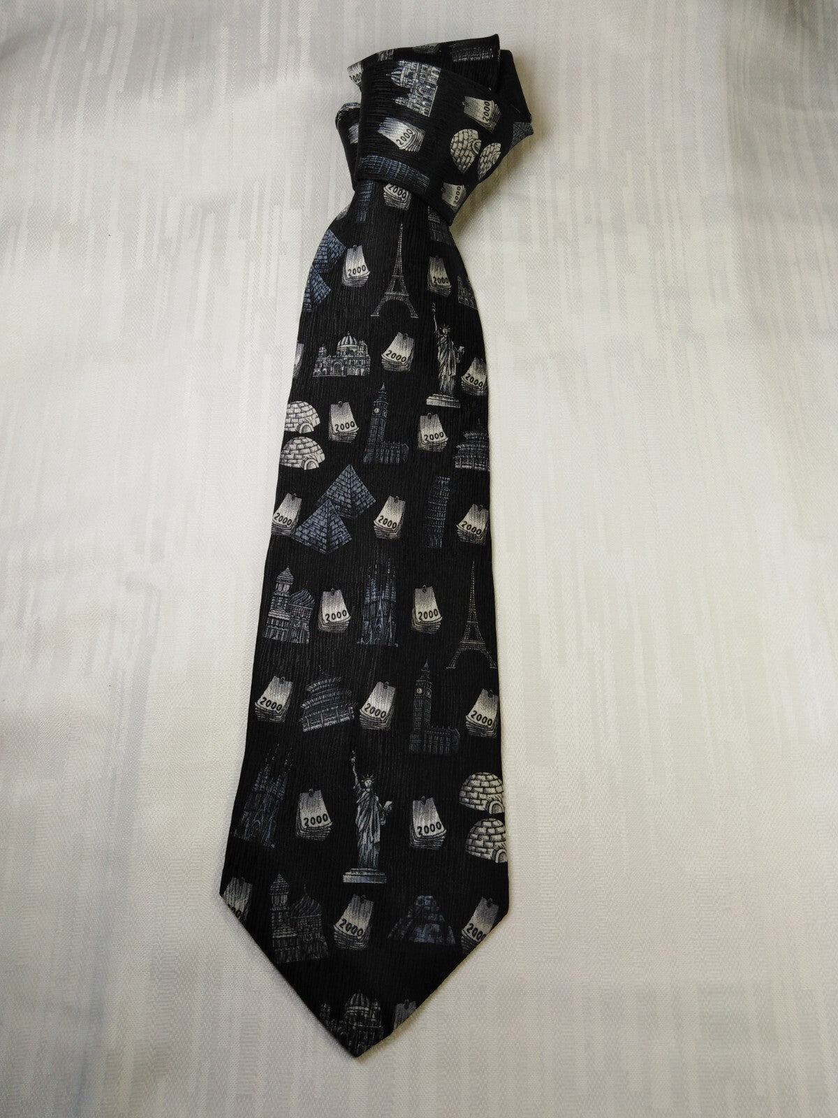 BARTON 100% SETA SILK  TIE CRAVATTA NECKTIE ITALY VINTAGE CLASSIC