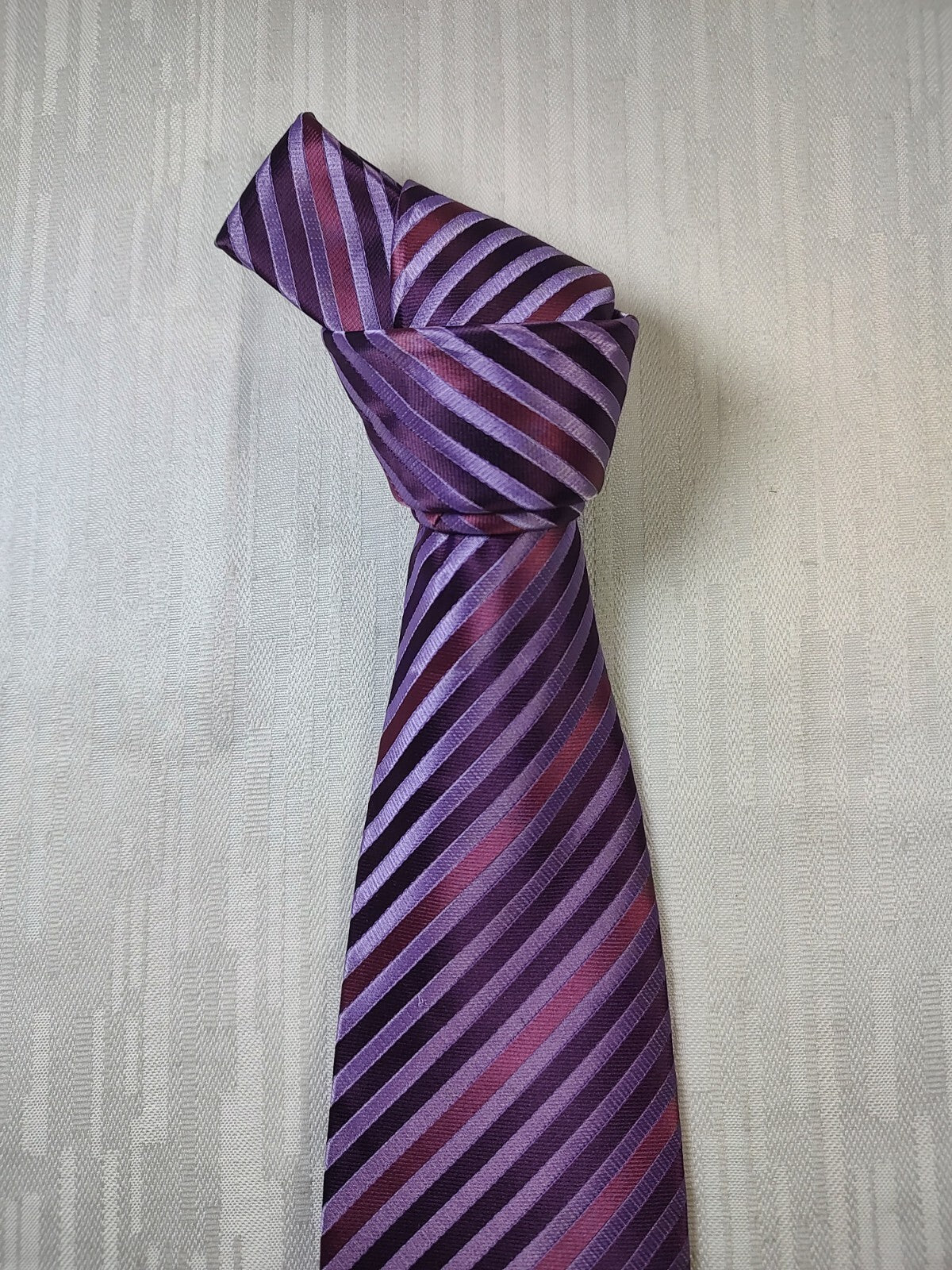 EGON VON FURSTENBERG 100% SILK TIE SETA CRAVATTA NECKTIE MADE IN ITALIA CLASSIC