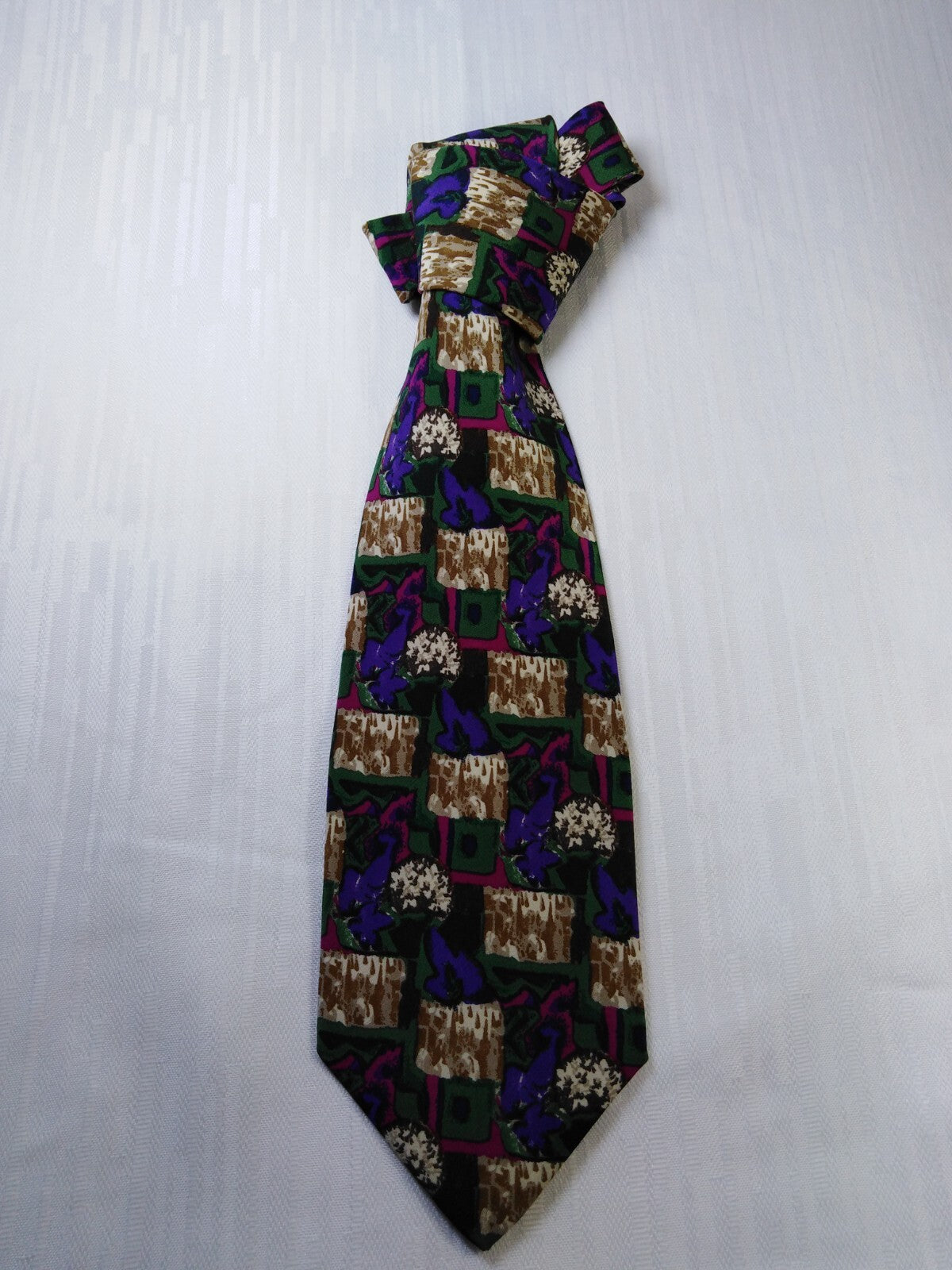 UNGARO PARIS 100% SILK TIE SETA CRAVATTA NECKTIE MADE IN ITALY CLASSIC