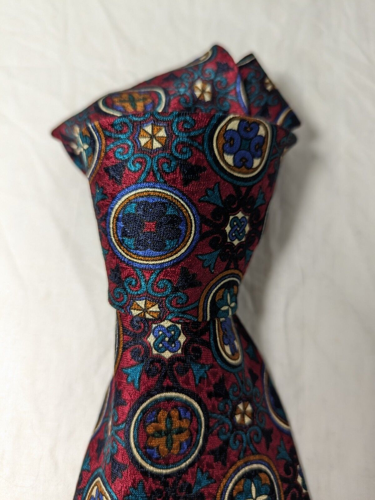 EGON VON FURSTENBERG 100%  SILK TIE SETA CRAVATTA NECKTIE MADE IN ITALY