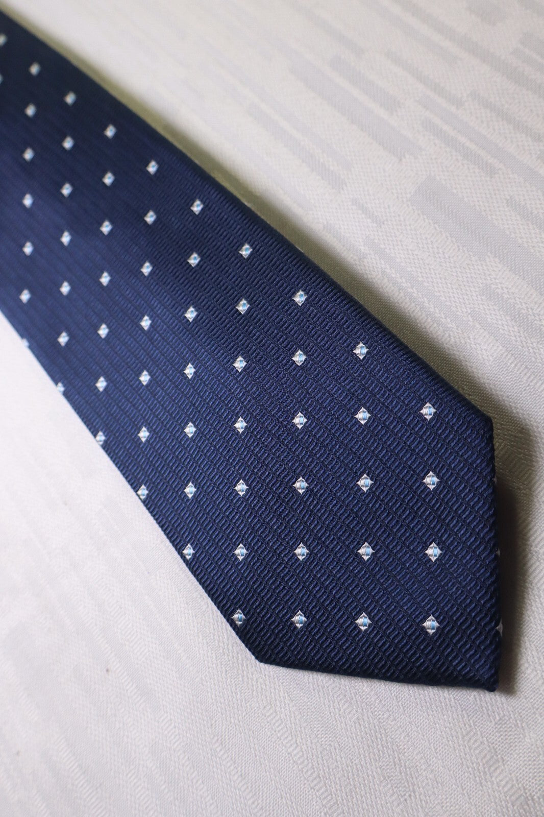 BARTON MODA 100% SILK TIE SETA CRAVATTA NECKTIE MADE ITALY SELF TIPPED