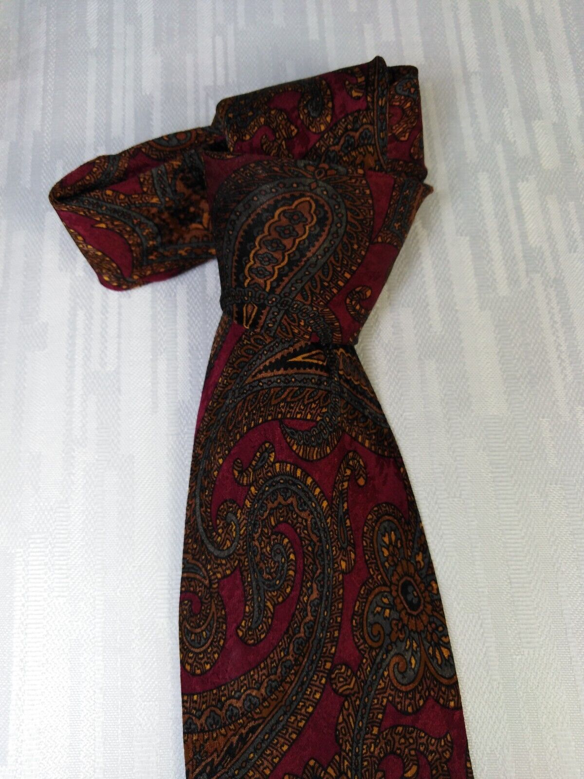 GIANFRANCO FERRE' 100% SETA SILK TIE CRAVATTA NECKTIE ITALY VINTAGE CLASSIC