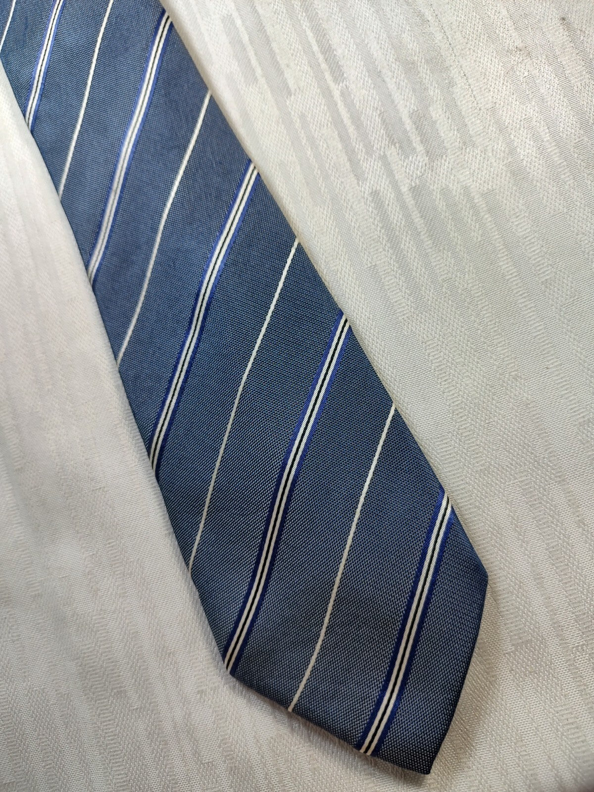LUCA D'ALTIERI 100% SILK TIE SETA CRAVATTA NECKTIE MADE IN ITALY CLASSIC
