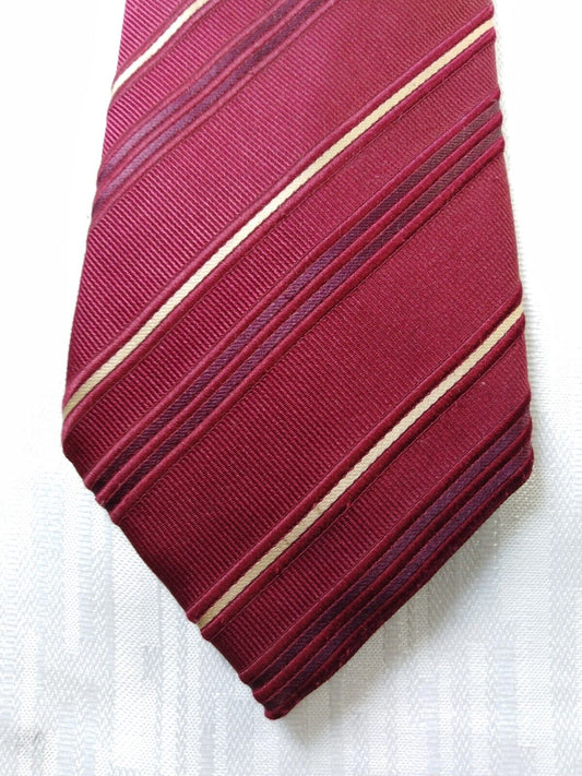 NINO SALZANO 100% SETA SILK TIE CRAVATTA NECKTIE VINTAGE CLASSIC ITALY