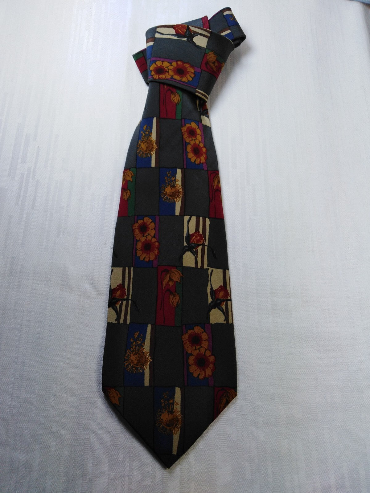 UNGARO PARIS SILK TIE SETA CRAVATTA NECKTIE MADE IN ITALY VINTAGE