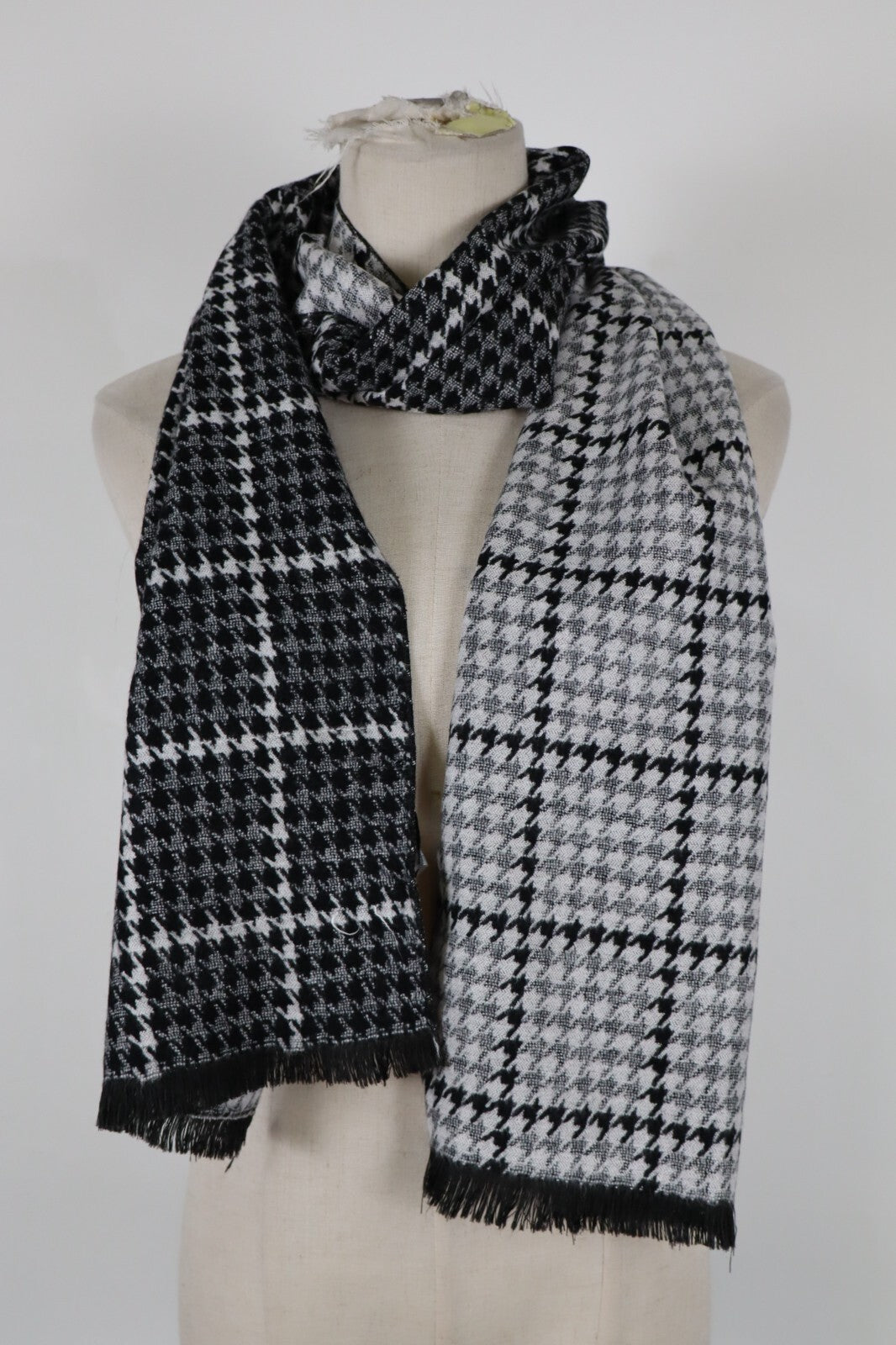 GAUDI SCIARPA UOMO DONNA UNISEX WOMAN MAN VINTAGE CASUAL SCARF
