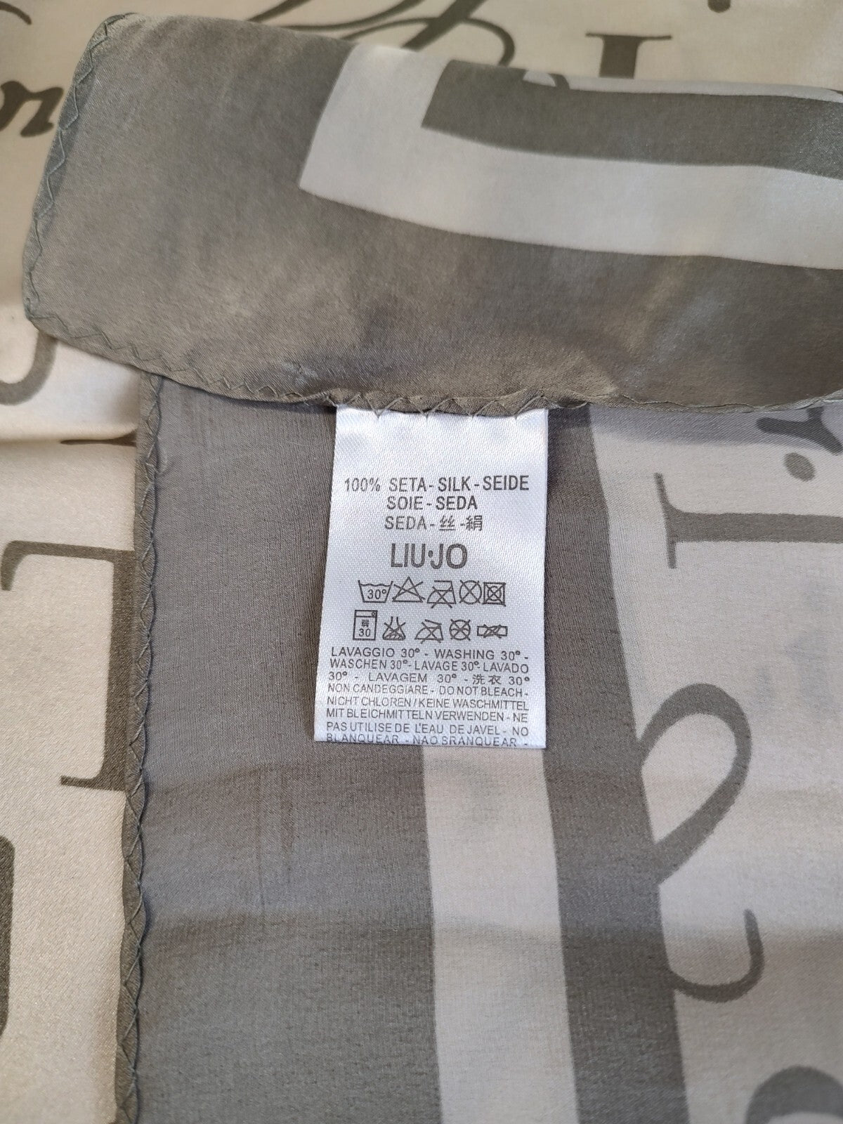 LIU JO FOULARD 100% SILK SETA SCARVES SCARF SQUARE MADE ITALY