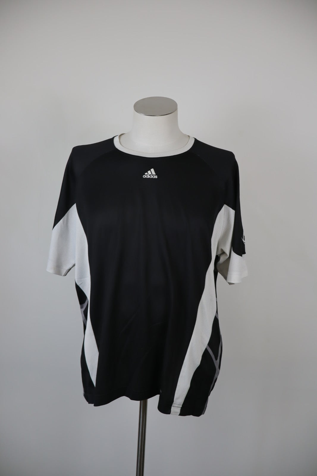 ADIDAS MAGLIA T-SHIRT UOMO TG. XL MAN SHIRT CASUAL VINTAGE LOGO