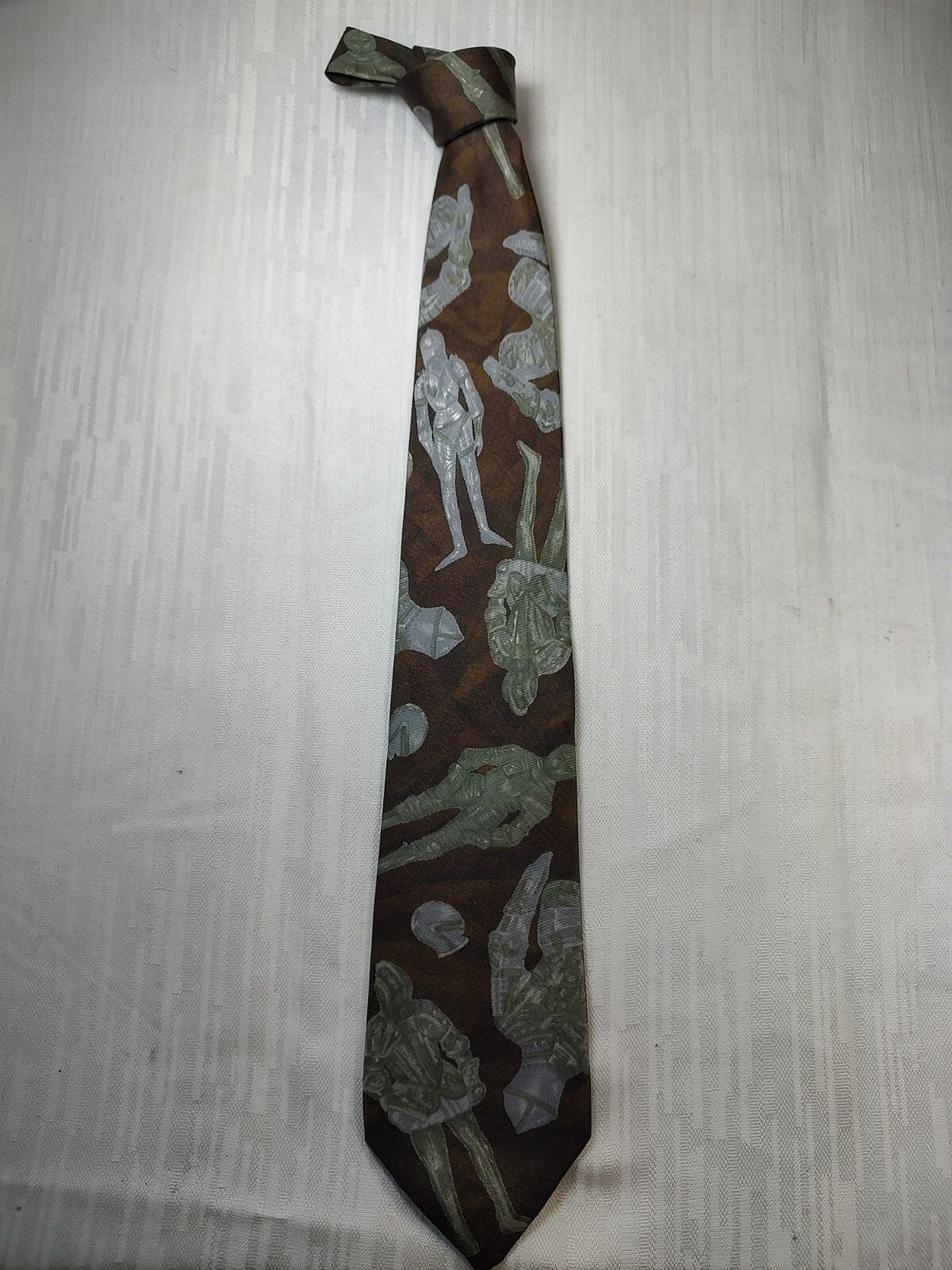 UNGARO PARIS 100% SILK TIE SETA CRAVATTA NECKTIE MADE IN ITALY CLASSIC