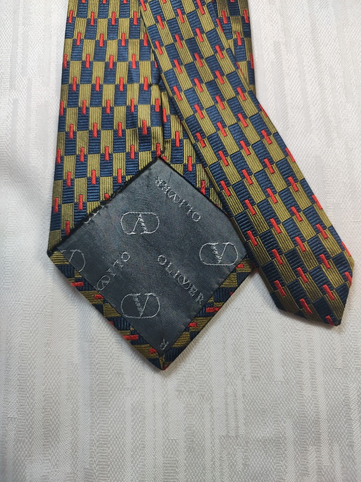 OLIVER BY VALENTINO 100% SILK TIE SETA CRAVATTA NECKTIE MADE IN ITALY CLASSIC