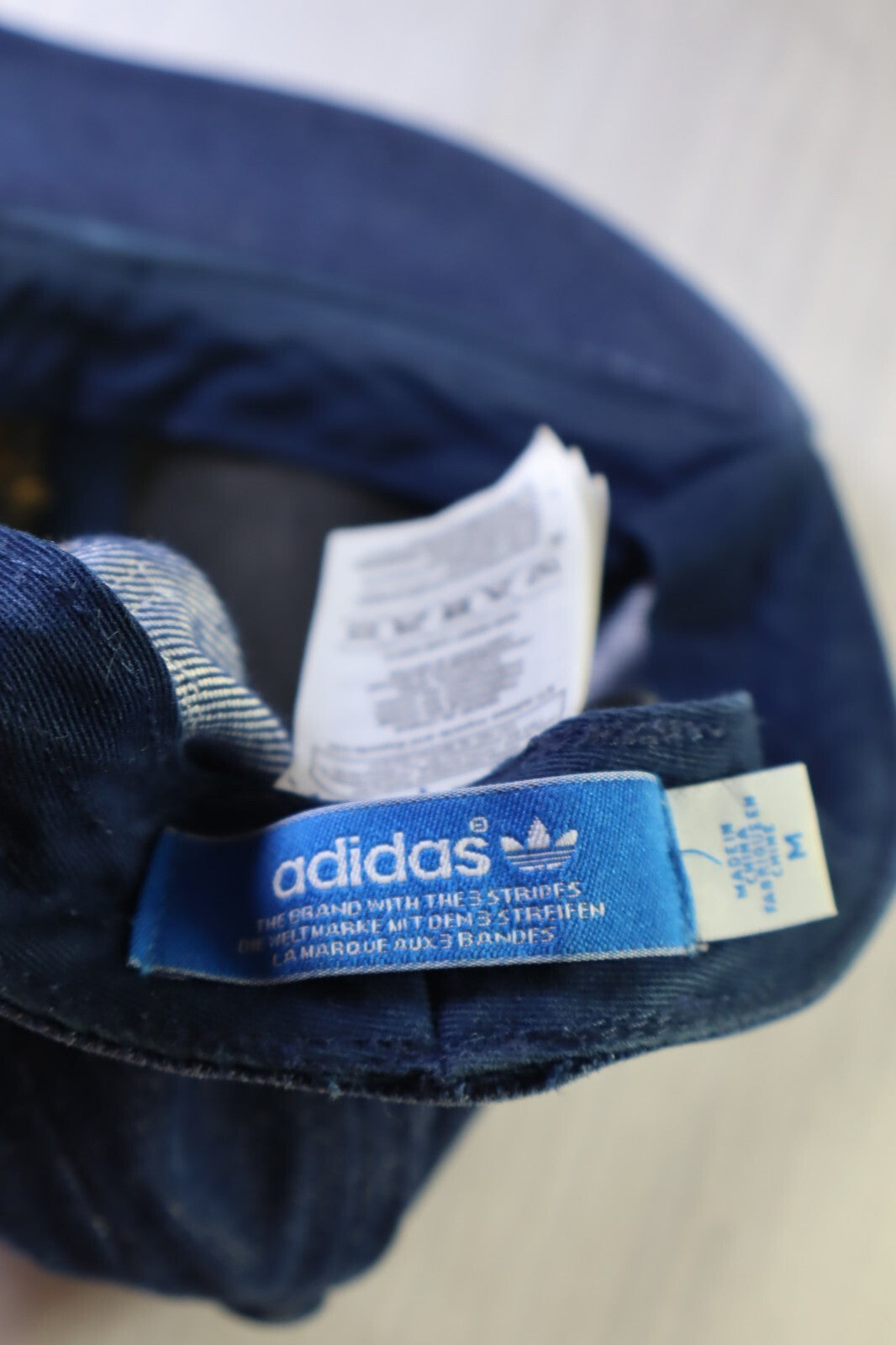 ADIDAS CAPPELLO TAGLIA M BERRETTO UOMO DONNA HAT CAP VINTAGE CASUAL DENIM