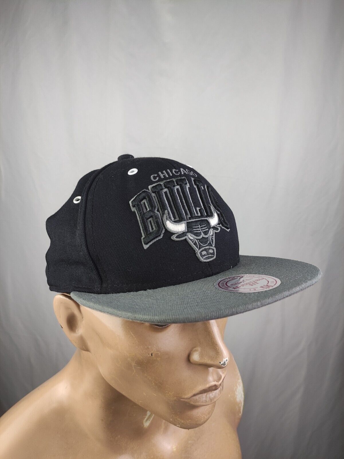 NBA CHICAGO BULLS CAPPELLO LANA TG. UNICA BERRETTO UOMO MAN HAT CAP VINTAGE