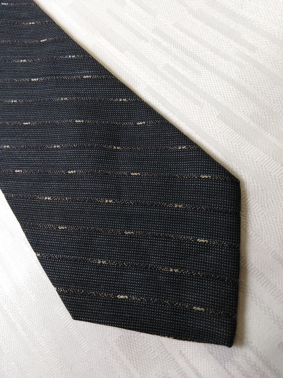 CALVIN KLEIN LANA SETA TIE CRAVATTA NECKTIE ITALY VINTAGE