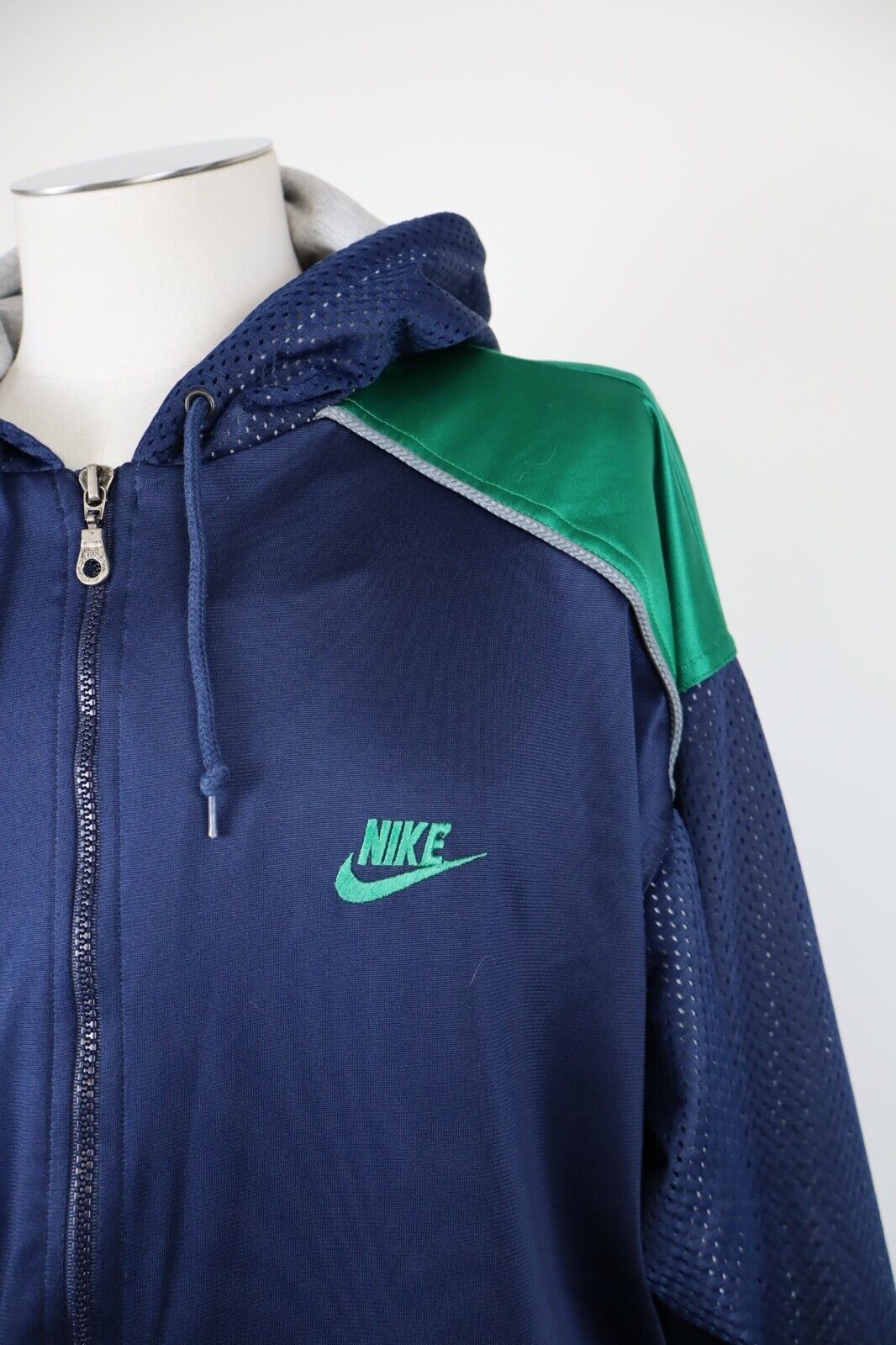 NIKE BASKETBALLL GIACCA SPORT BASKET UOMO Tg XL VINTAGE MAN JACKET
