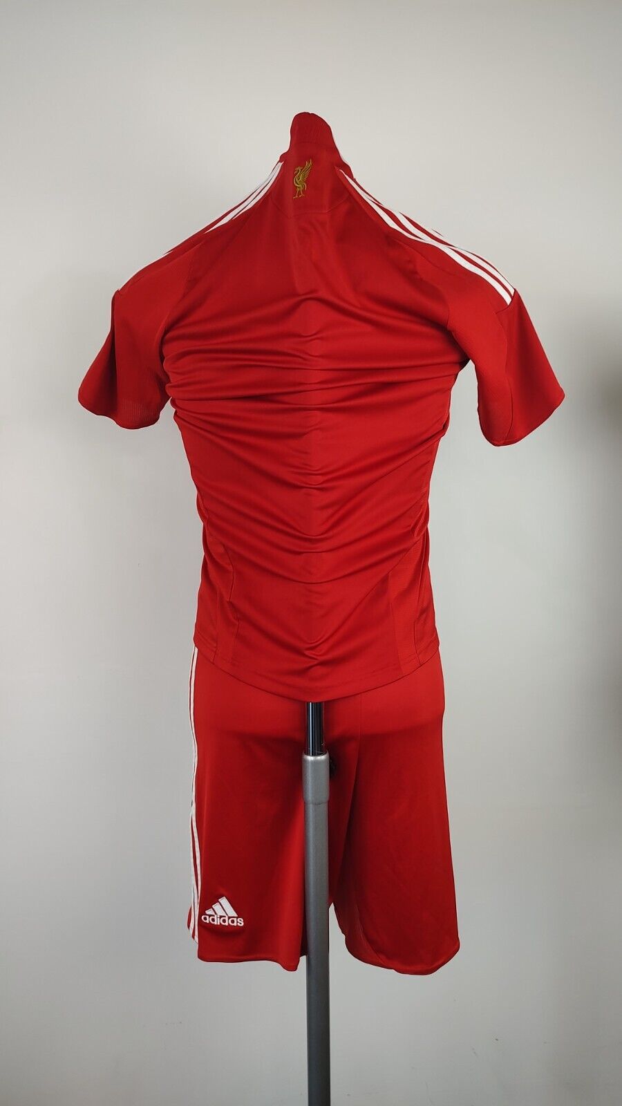 ADIDAS LIVERPOOL COMPLETO CALCIO MAGLIA SHORTS UOMO tg. S FOOTBALL JERSEY SPORT