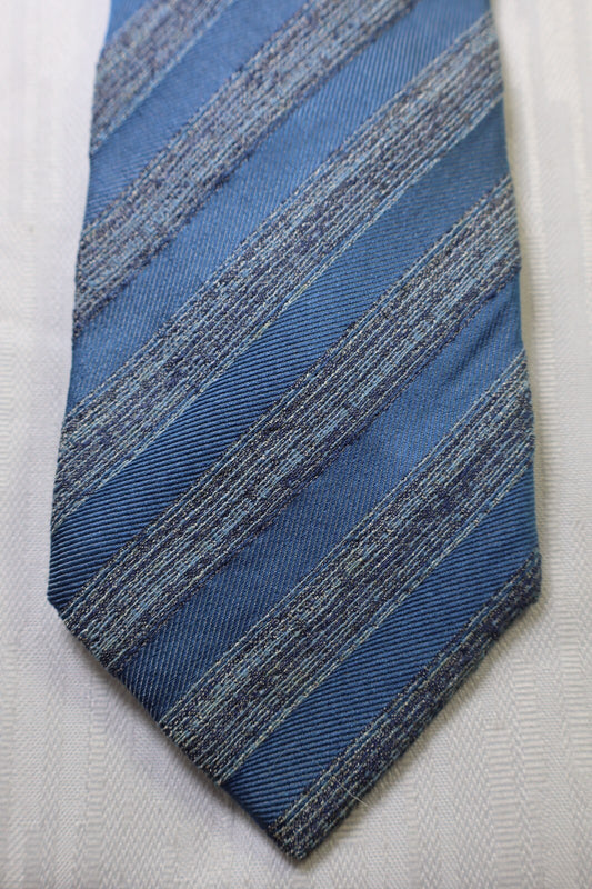 BASILE 100% SILK TIE SETA CRAVATTA NECKTIE MADE ITALY VINTAGE CLASSIC