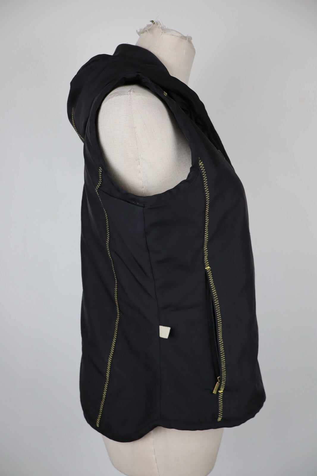 LE COQ SPORTIF GIUBBINO SMANICATO GILET DONNA TG M WOMAN CASUAL JACKET VINTAGE