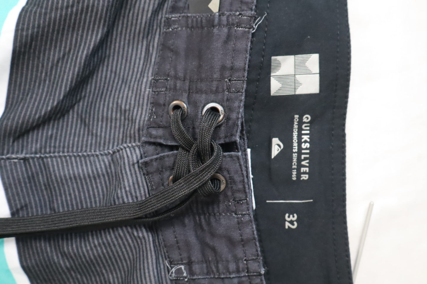 QUICKSILVER COSTUME PANTALONCINO MARE UOMO TG.32 MEN SWIMSUIT VINTAGE CASUAL